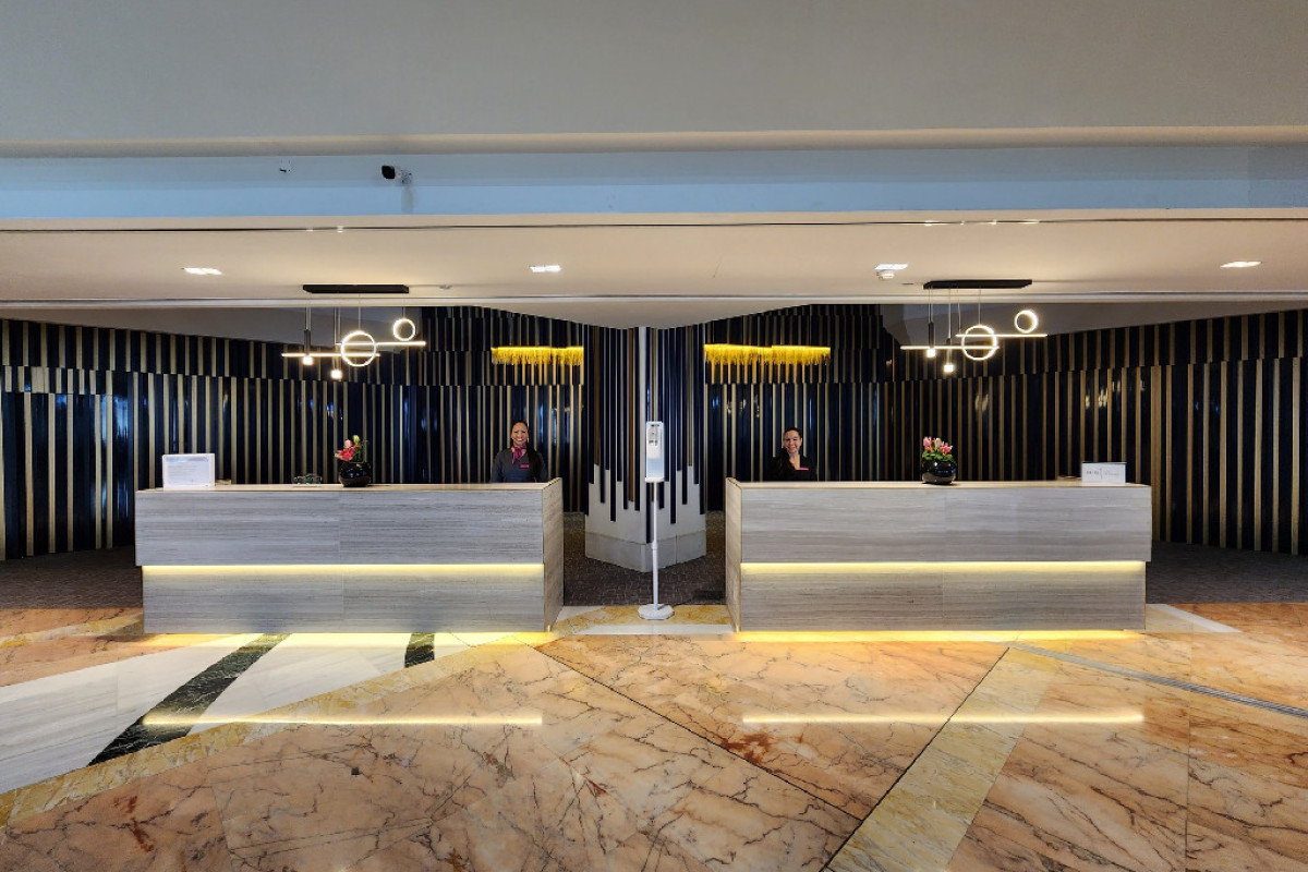 Crowne Plaza Dubai - Deira