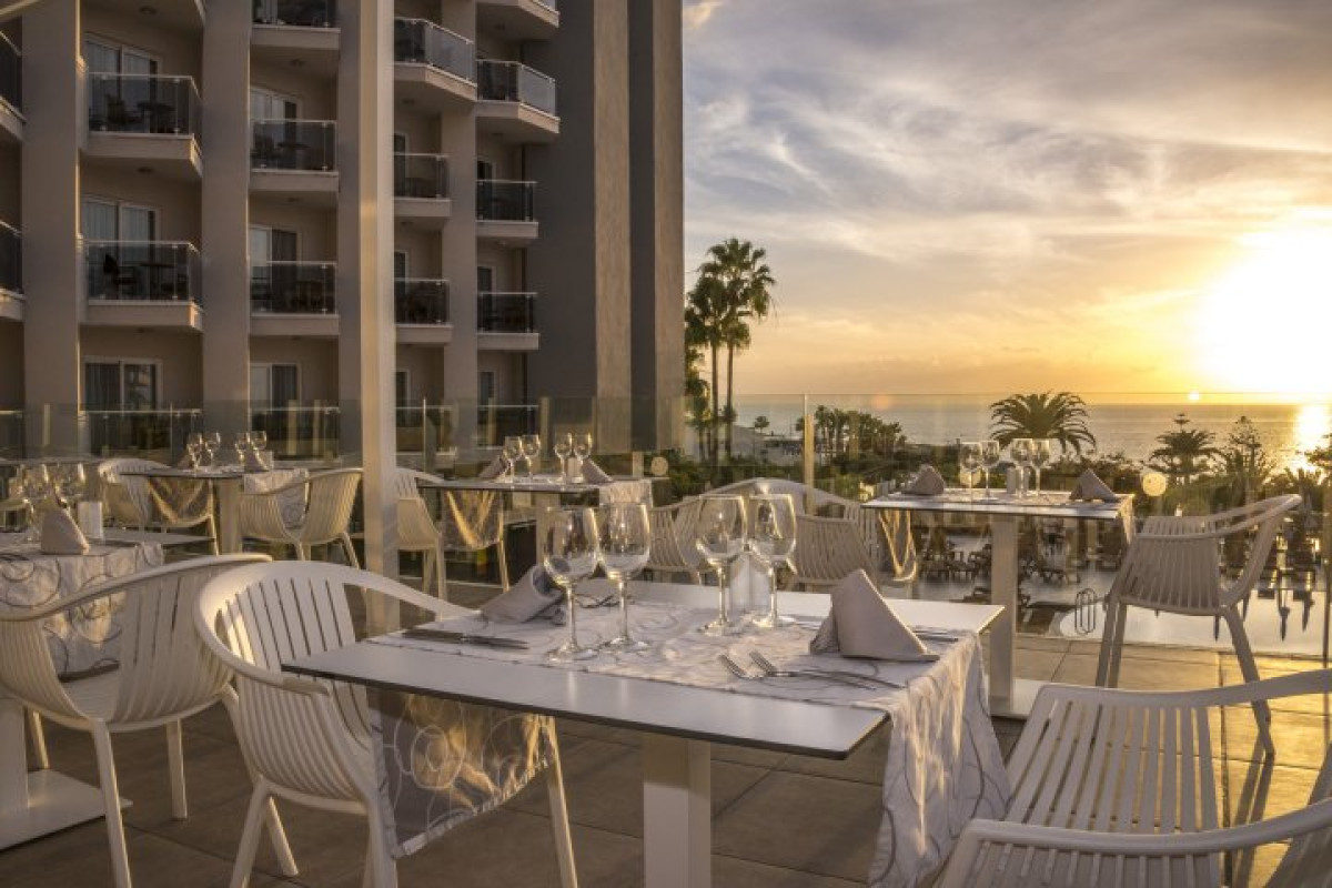 Hovima Costa Adeje (Adults Only 16+)