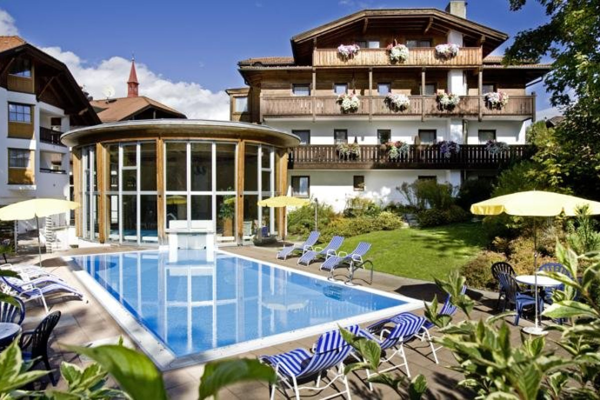 BON ALPINA (Turism seniori)