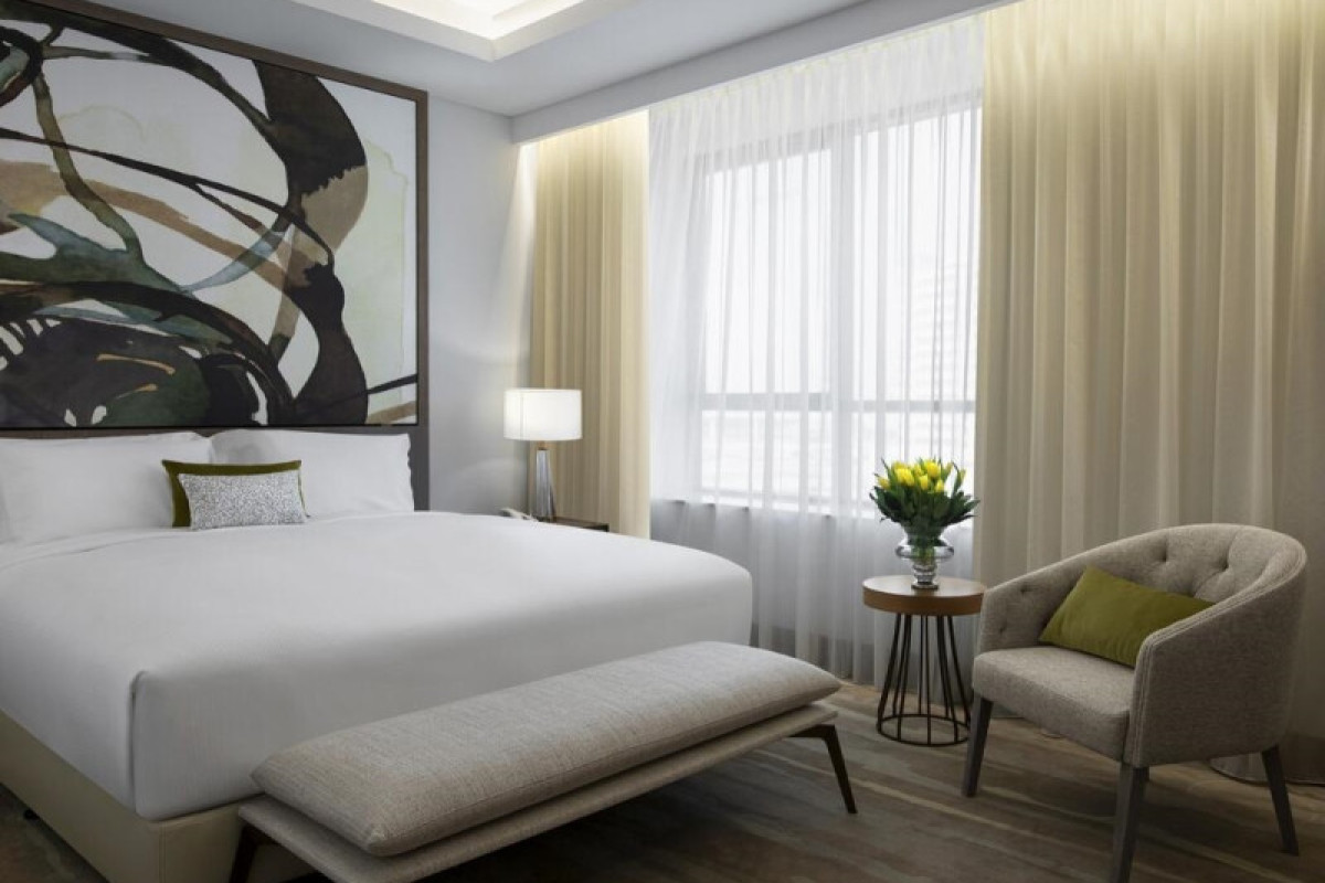 Al Jaddaf Rotana Suite Hotel