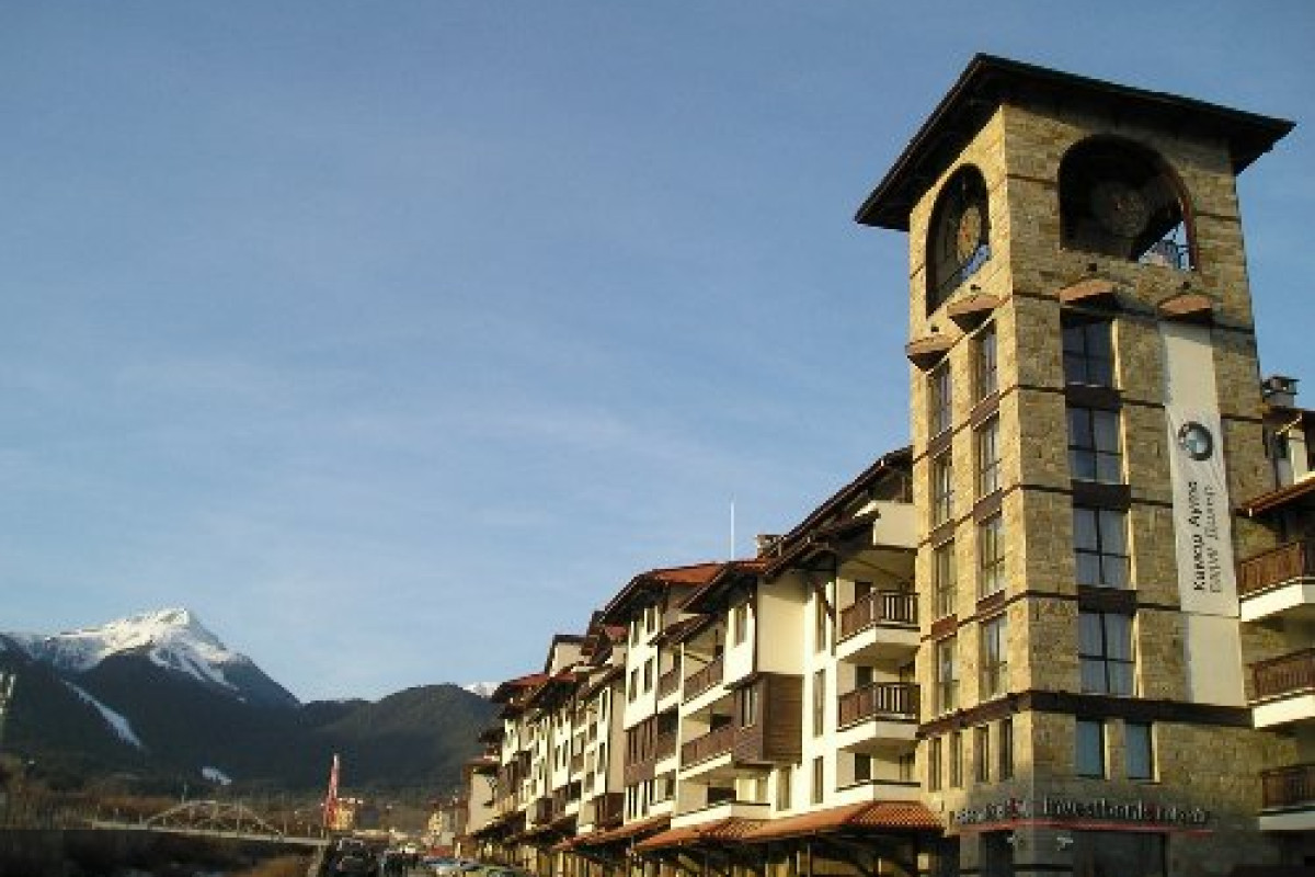 ROYAL TOWERS