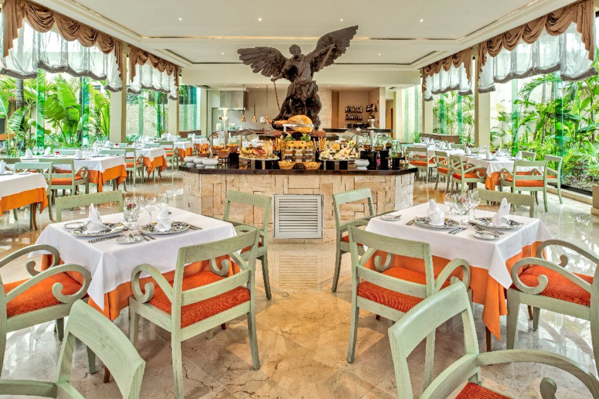 Iberostar Waves Quetzal