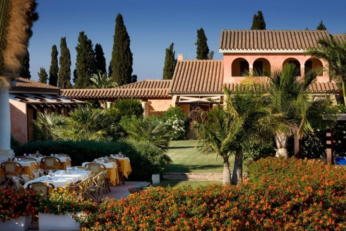 Lantana Resort