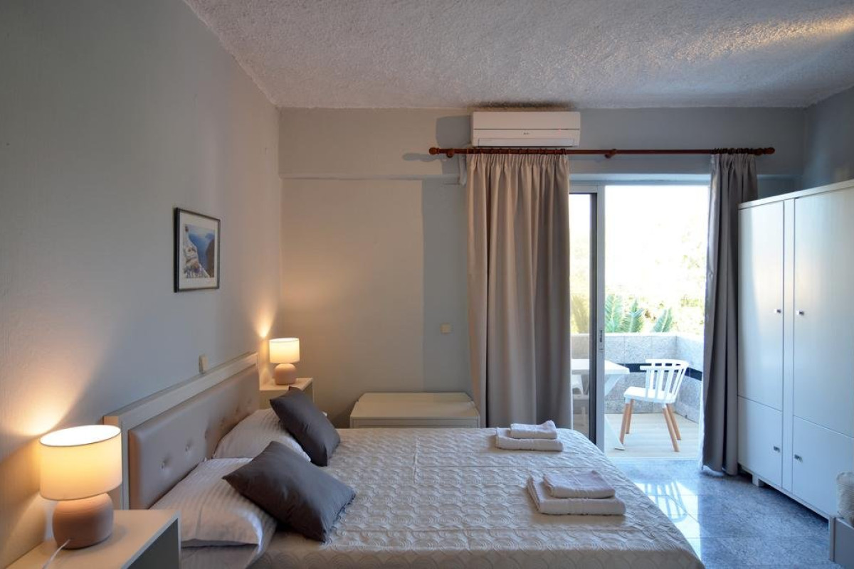 Arion (Adults Only 14+) - Kolymbari (C)