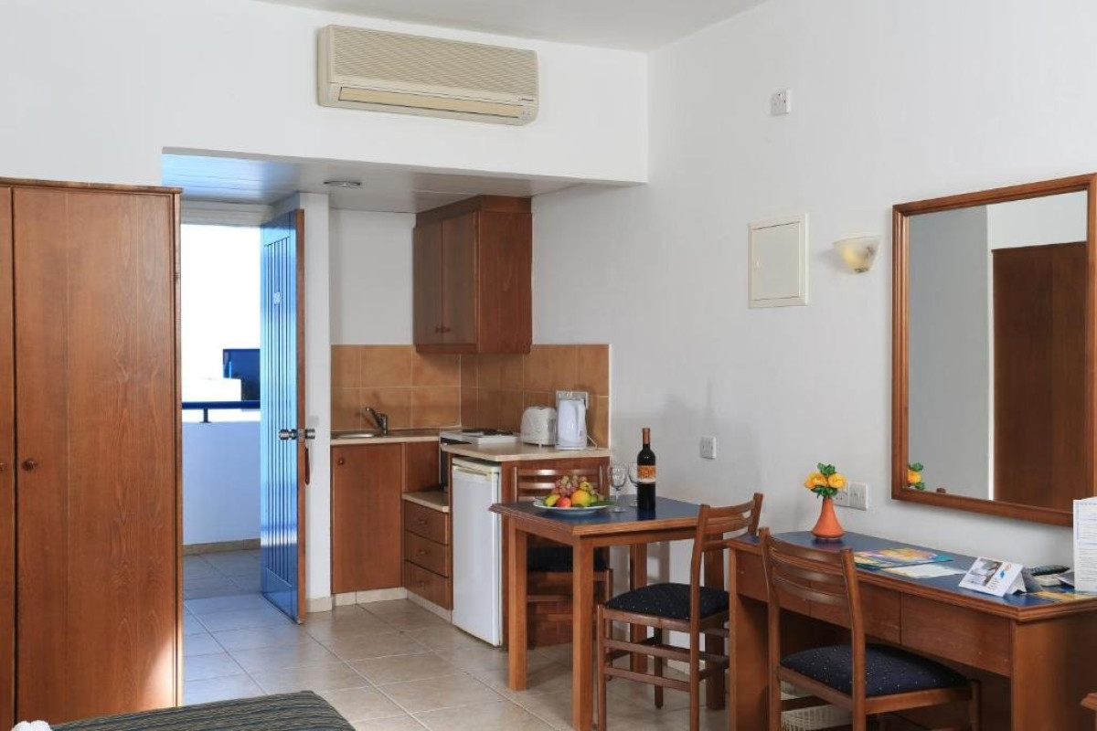 Eleni Holiday Village