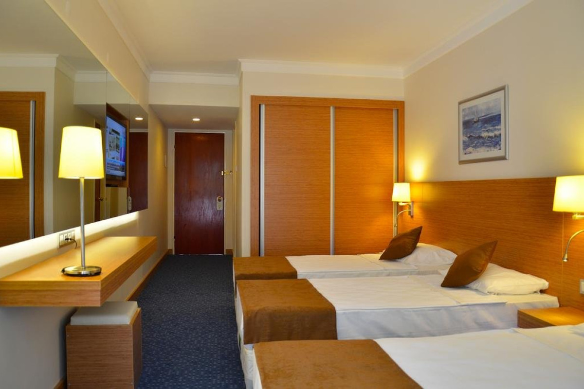 GRAND EFE HOTEL