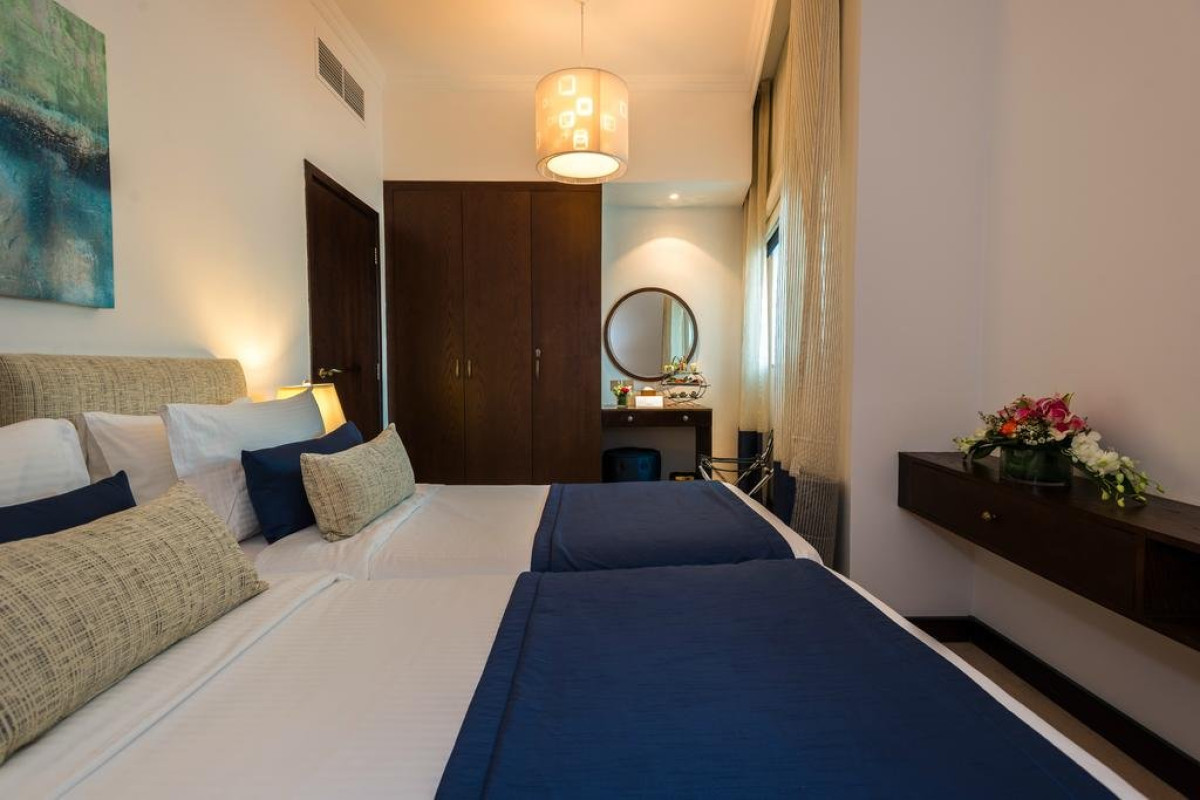 First Central Hotel Suits