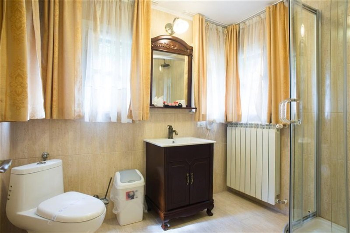 Vila Economat - La Tunuri