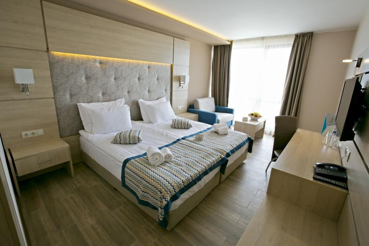 ROYAL GRAND HOTEL AND SPA
