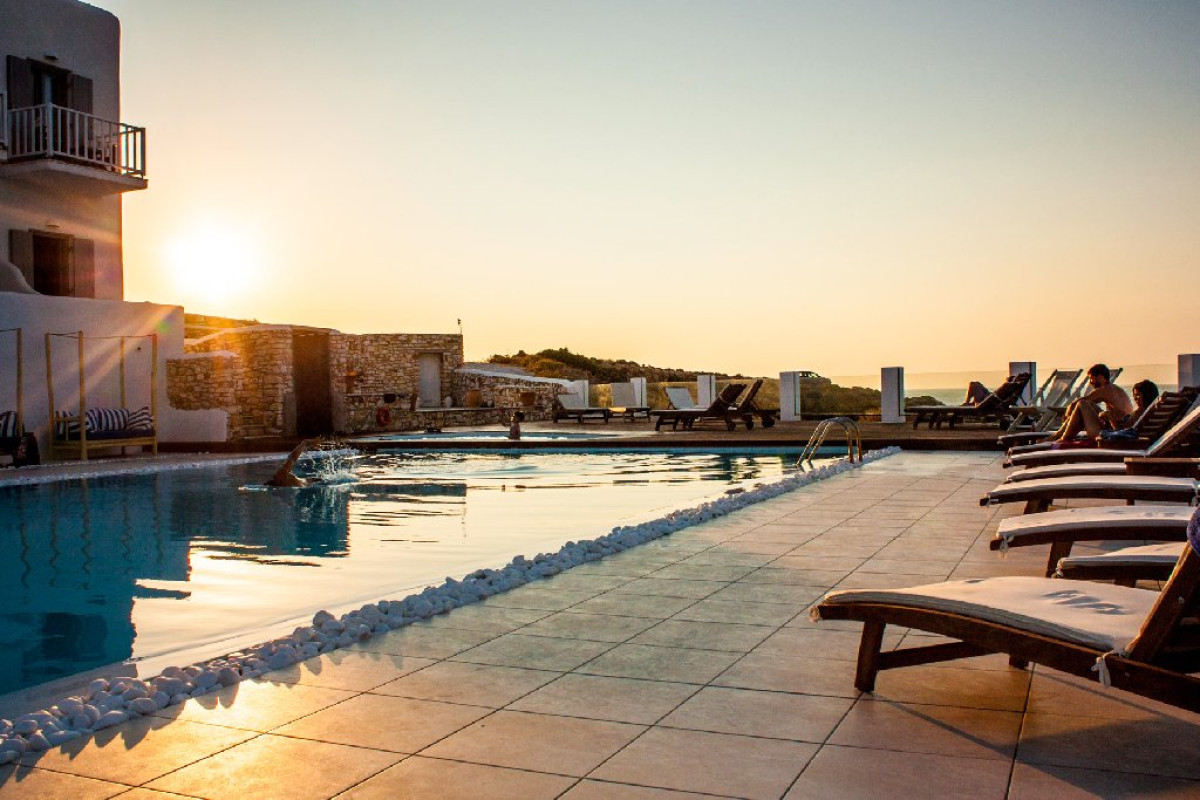 Paros Bay Boutique