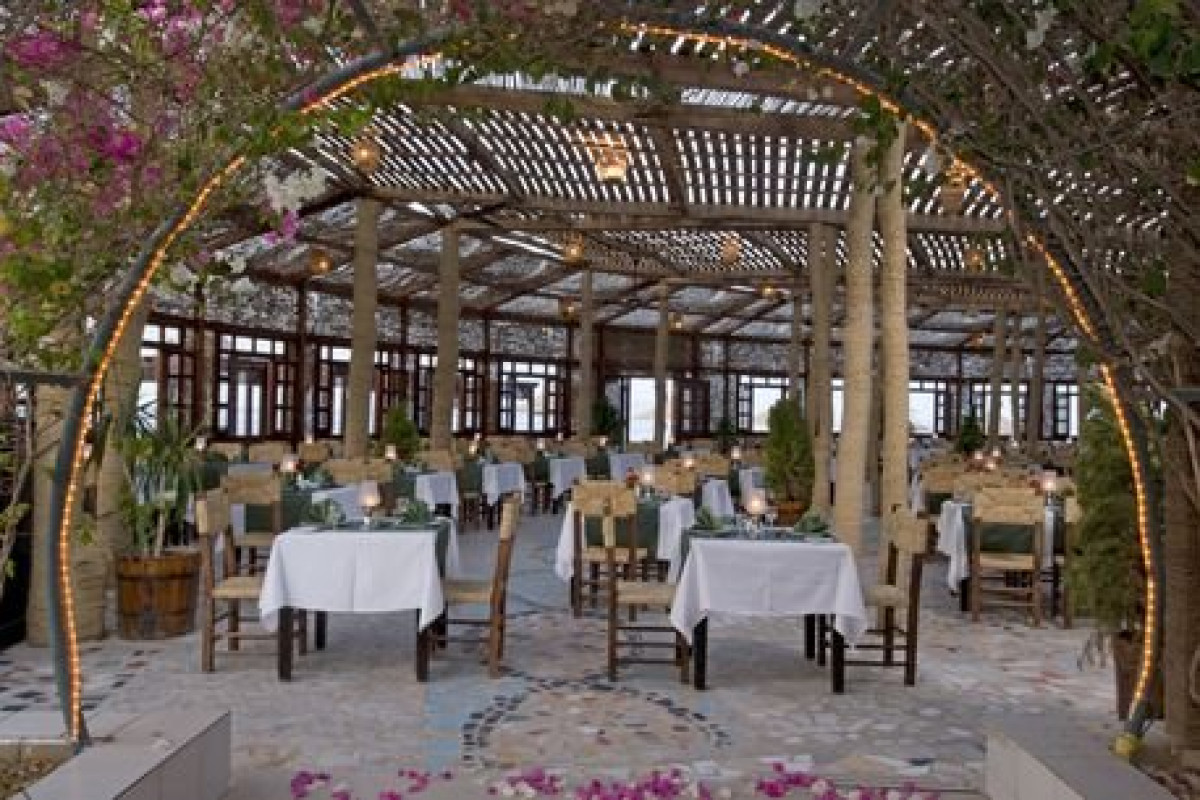 DREAMS BEACH RESORT