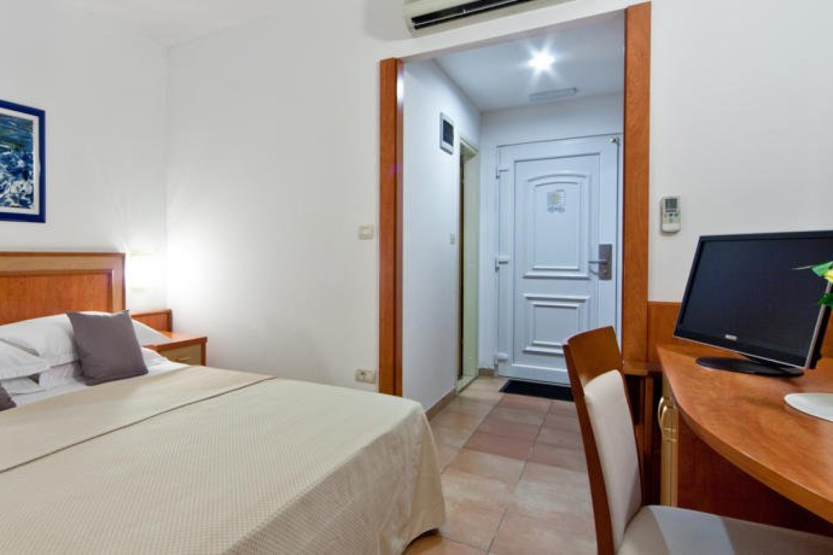 BLUESUN AFRODITA TOURIST RESORT (Tucepi)