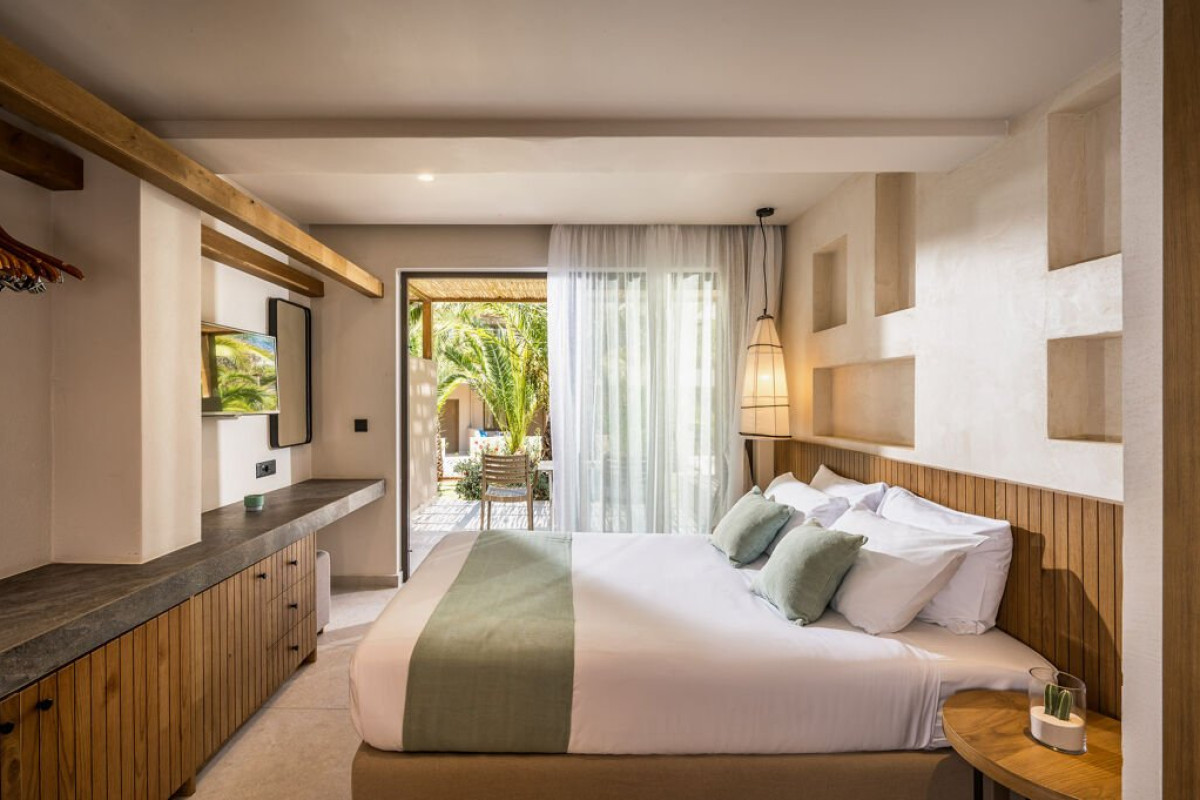STELLA VILLAGE SEASIDE HOTEL