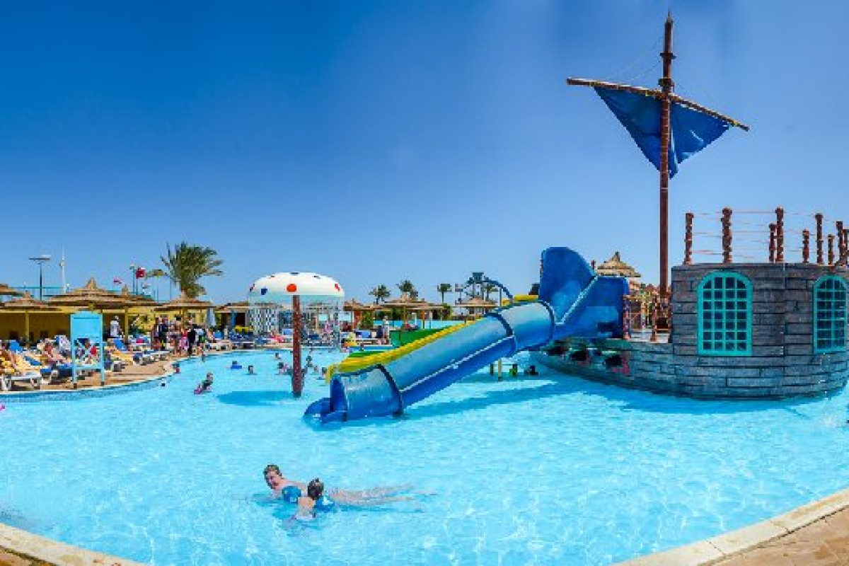 TITANIC BEACH-vechi