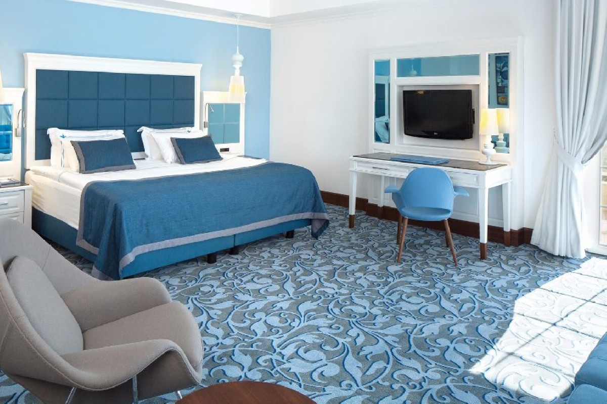 AZURE VILLAS BY CORNELIA