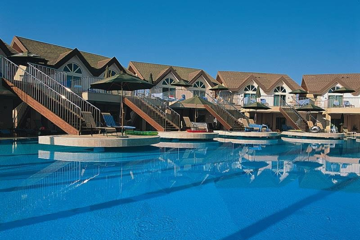 LONG BEACH RESORT HOTEL