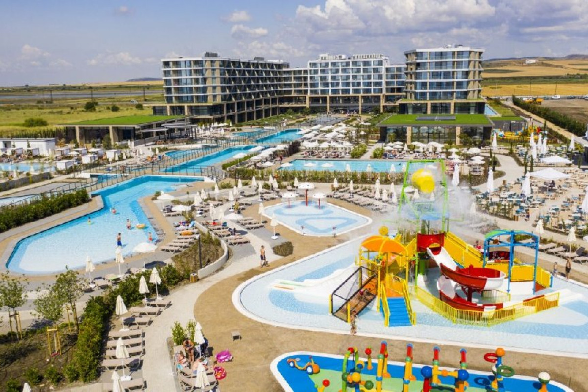 WAVE RESORT