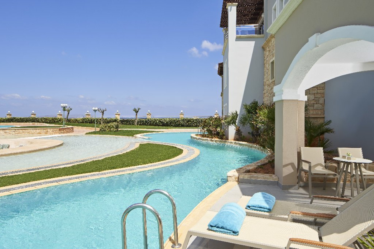 Atlantica Caldera Palace