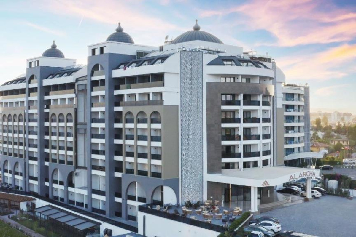 ALARCHA HOTELS RESORTS