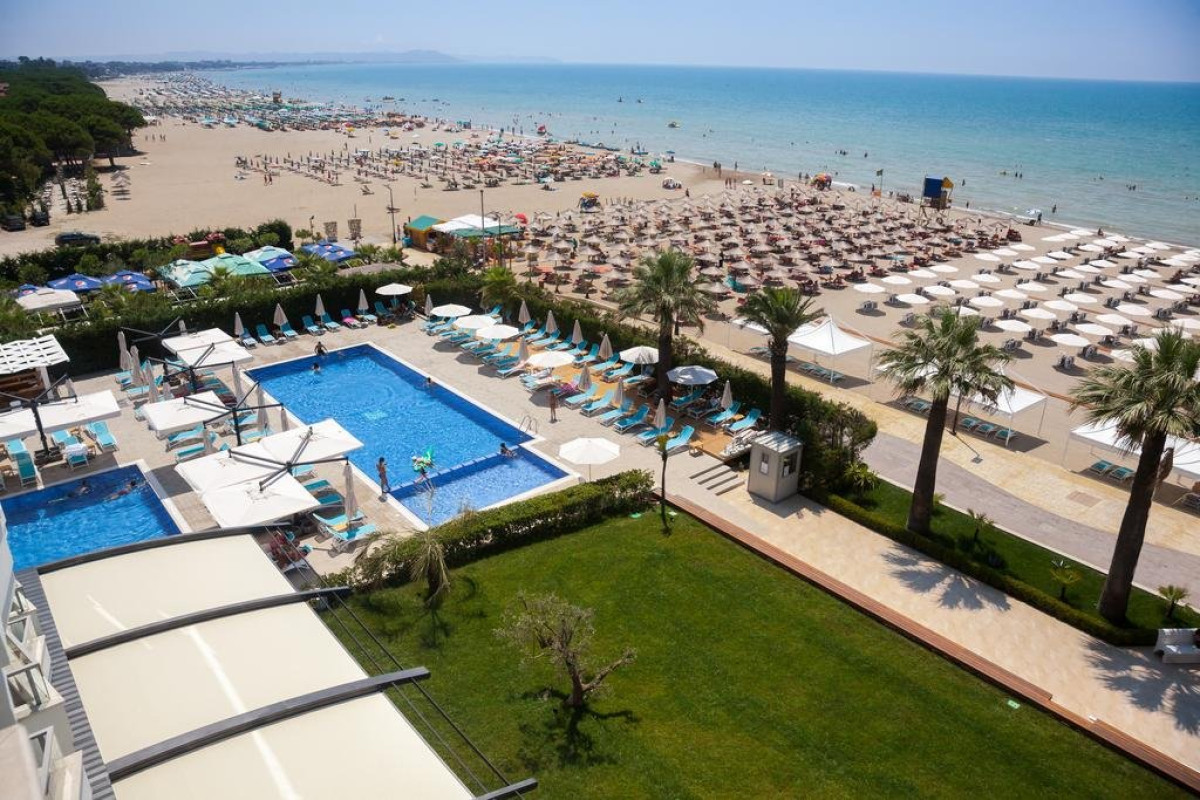 Premium Beach (Golem-Durres)