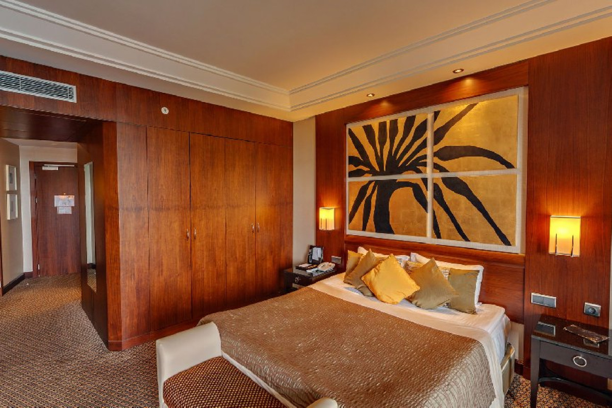 CALISTA LUXURY RESORT