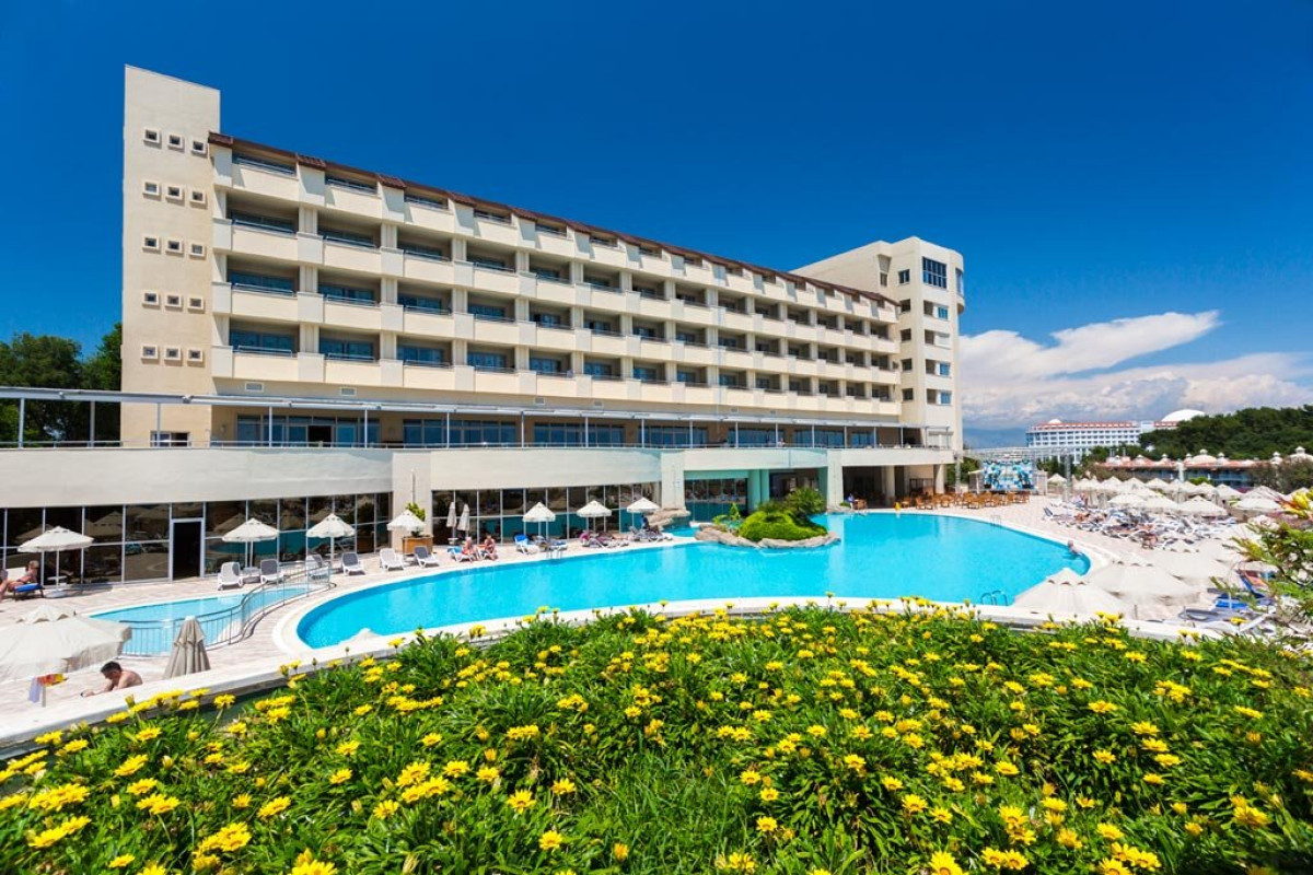 MELAS RESORT