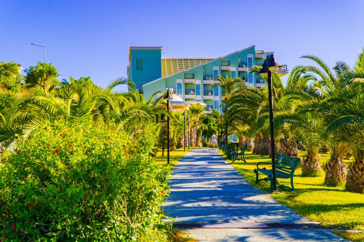 ROYAL ATLANTIS RESORT