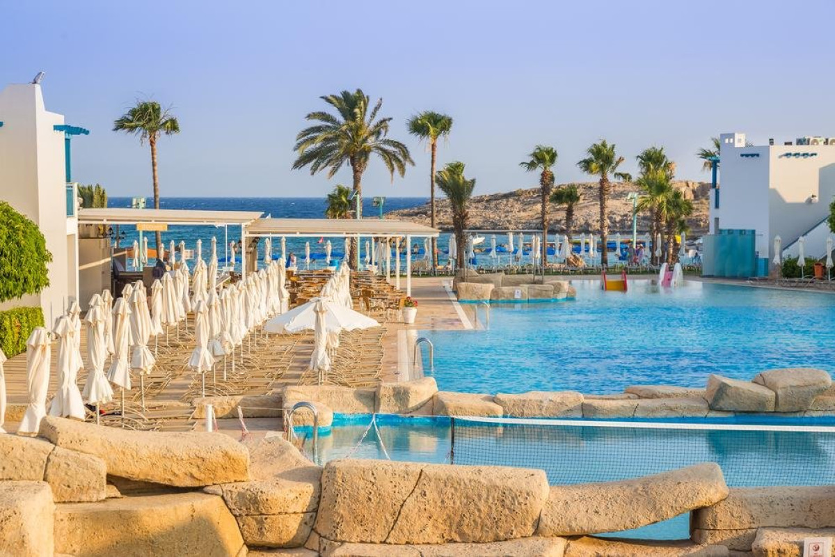 Callisto Holiday Village