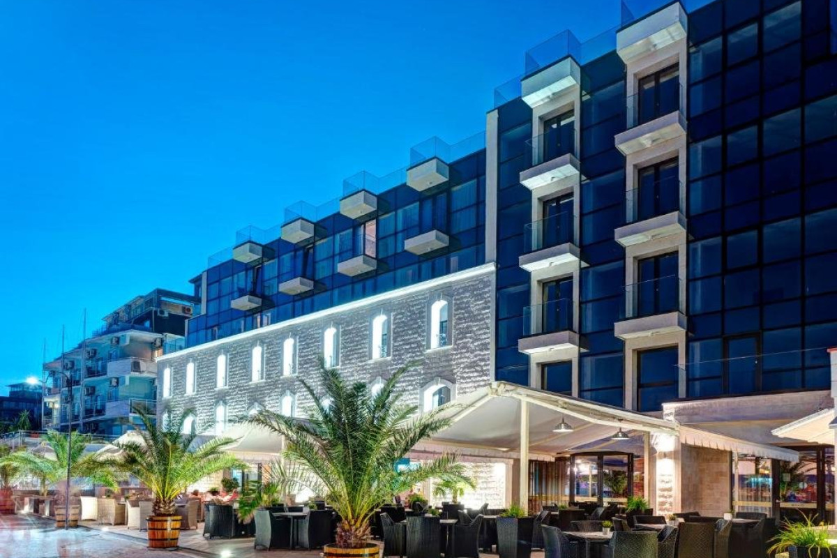 Antik Hotel