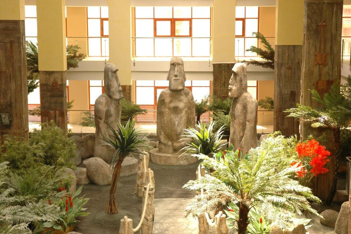 Holiday World Polynesia Hotel (Benalmadena)