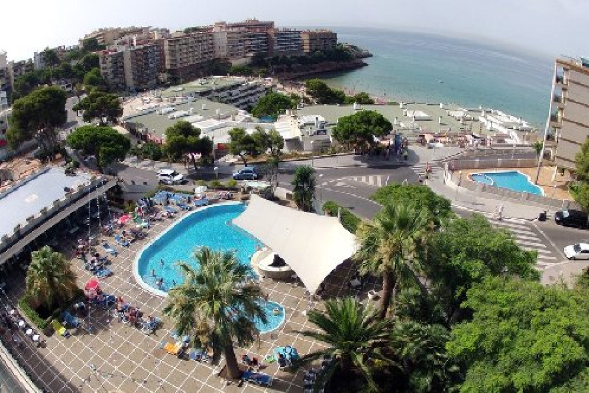 4R SALOU PARK