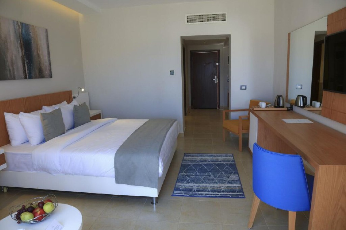 LABRANDA SATAYA MARSA