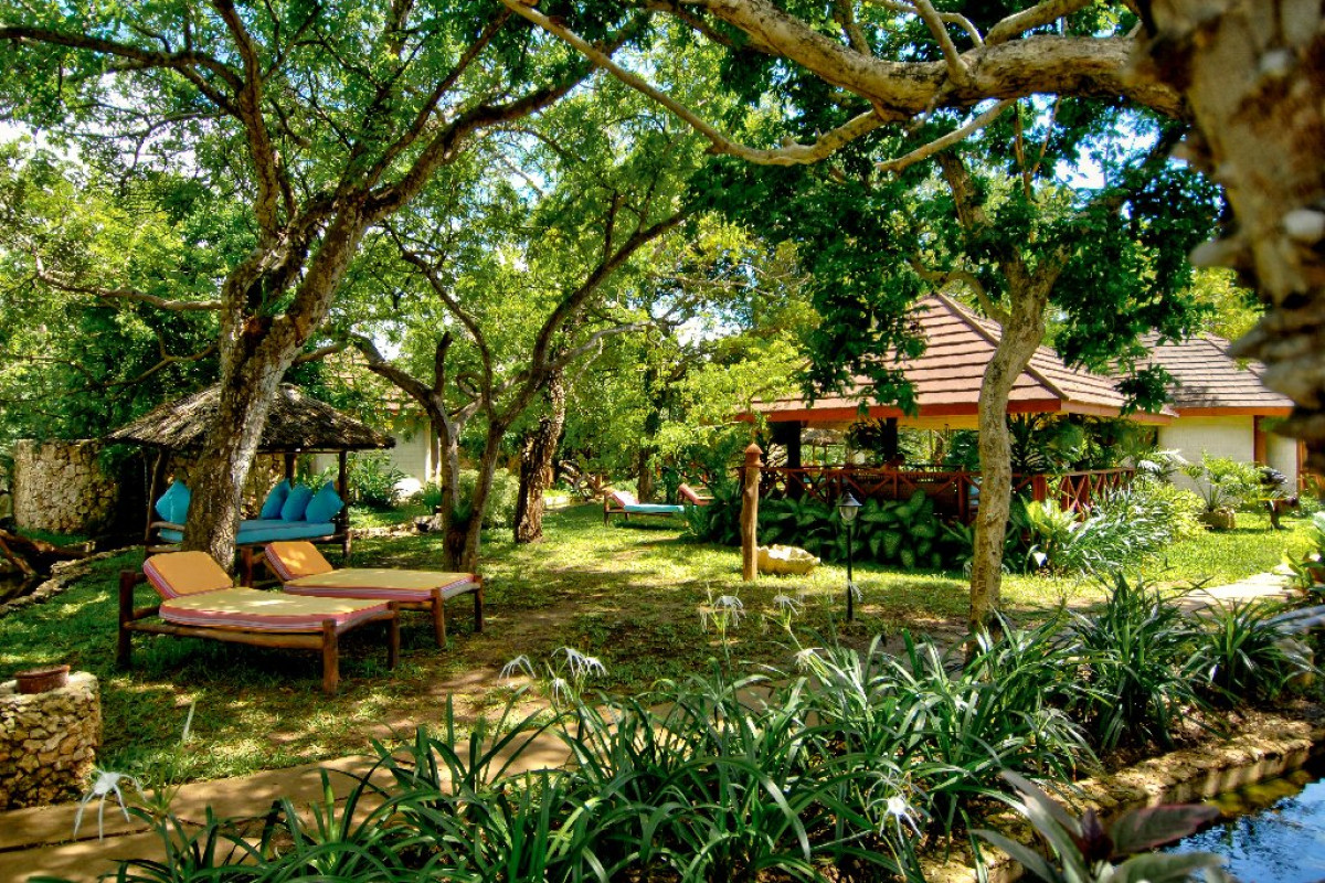 Leopard Beach Resort and Spa
