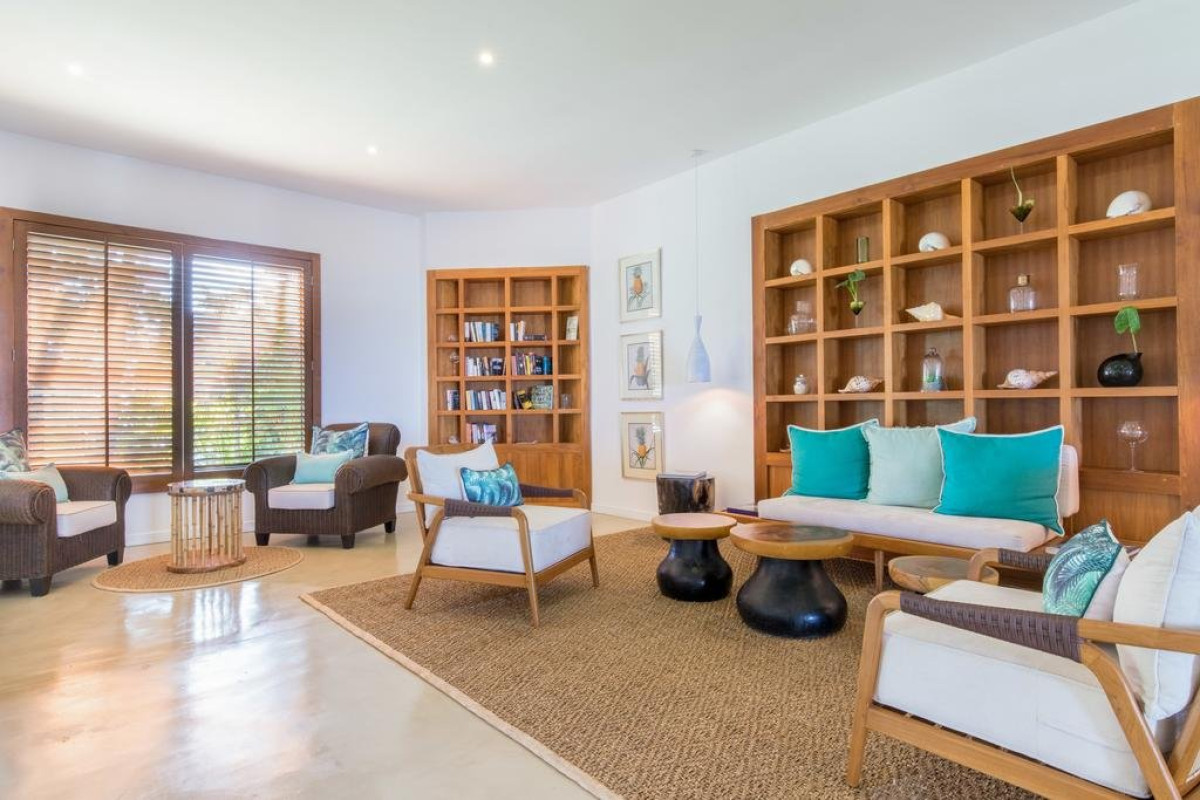 SEASENSE BOUTIQUE (Adults only)