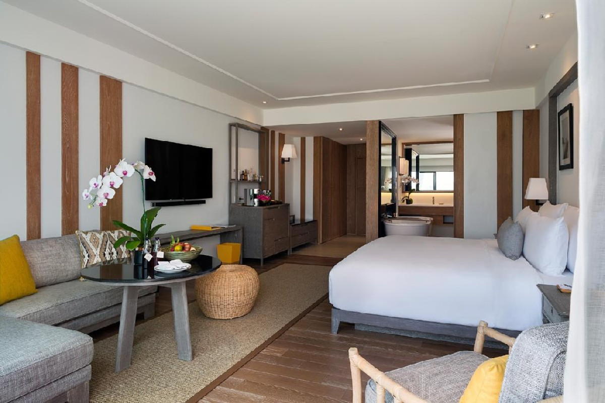 THE NAI HARN (PHUKET)