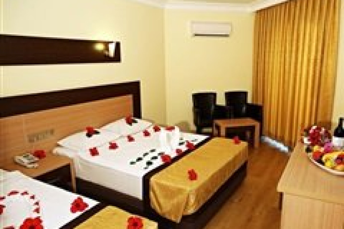 CARETTA BEACH HOTEL