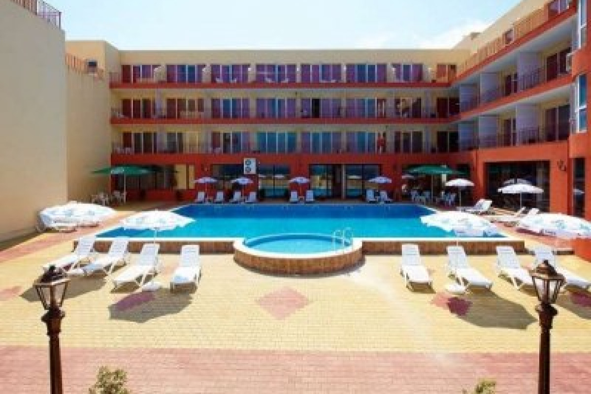 RELAX HOTEL POMORIE