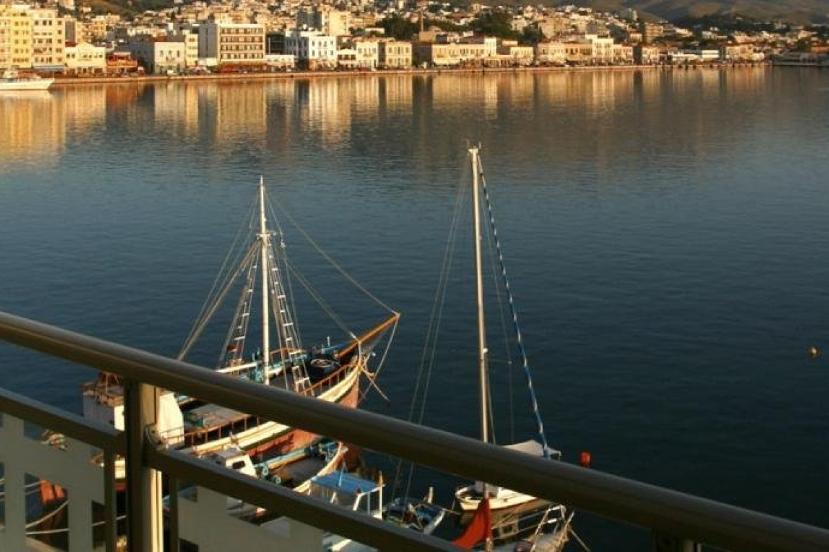 Chandris Hotel