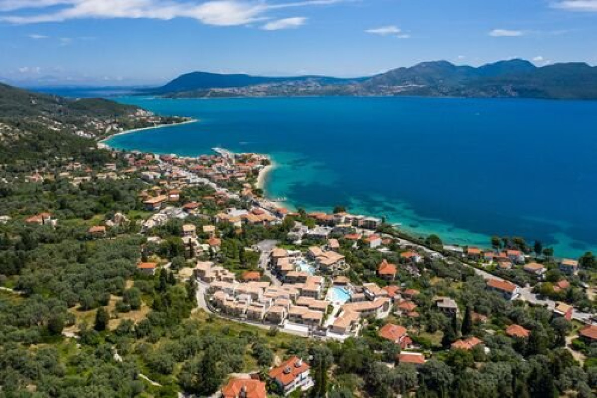 Crystal Waters Sapphire Hotel (F)