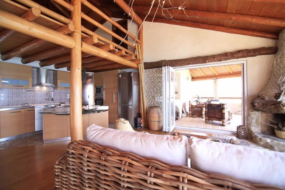 GLORIA MARIS HOTEL SUITES AND VILLAS