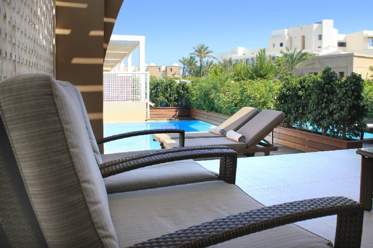 The Ixian All Suites - Adults Only 16+