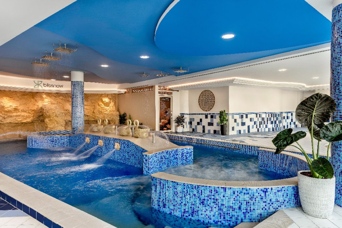 AL RAHA BEACH HOTEL