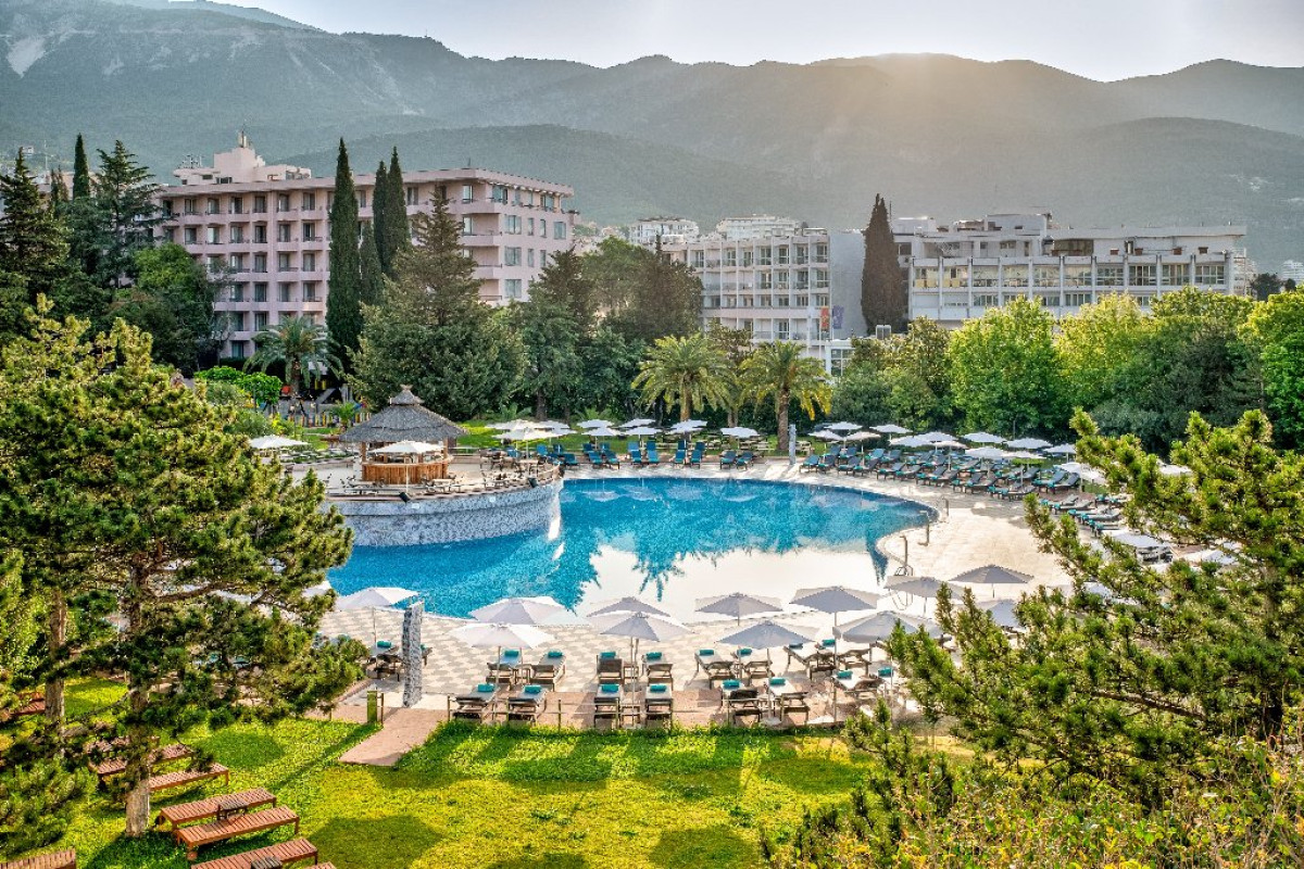 Iberostar Waves Bellevue (R)