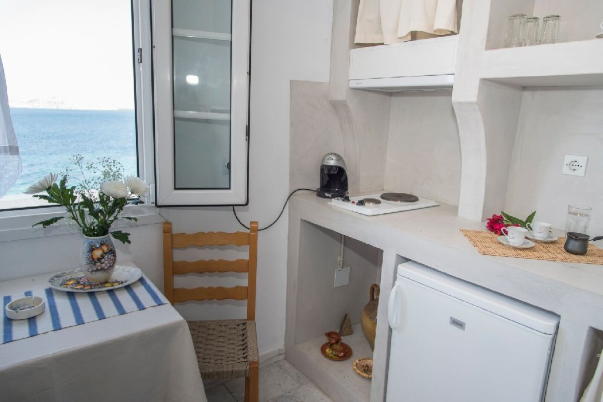 Polyegos View - Pollonia (Milos)