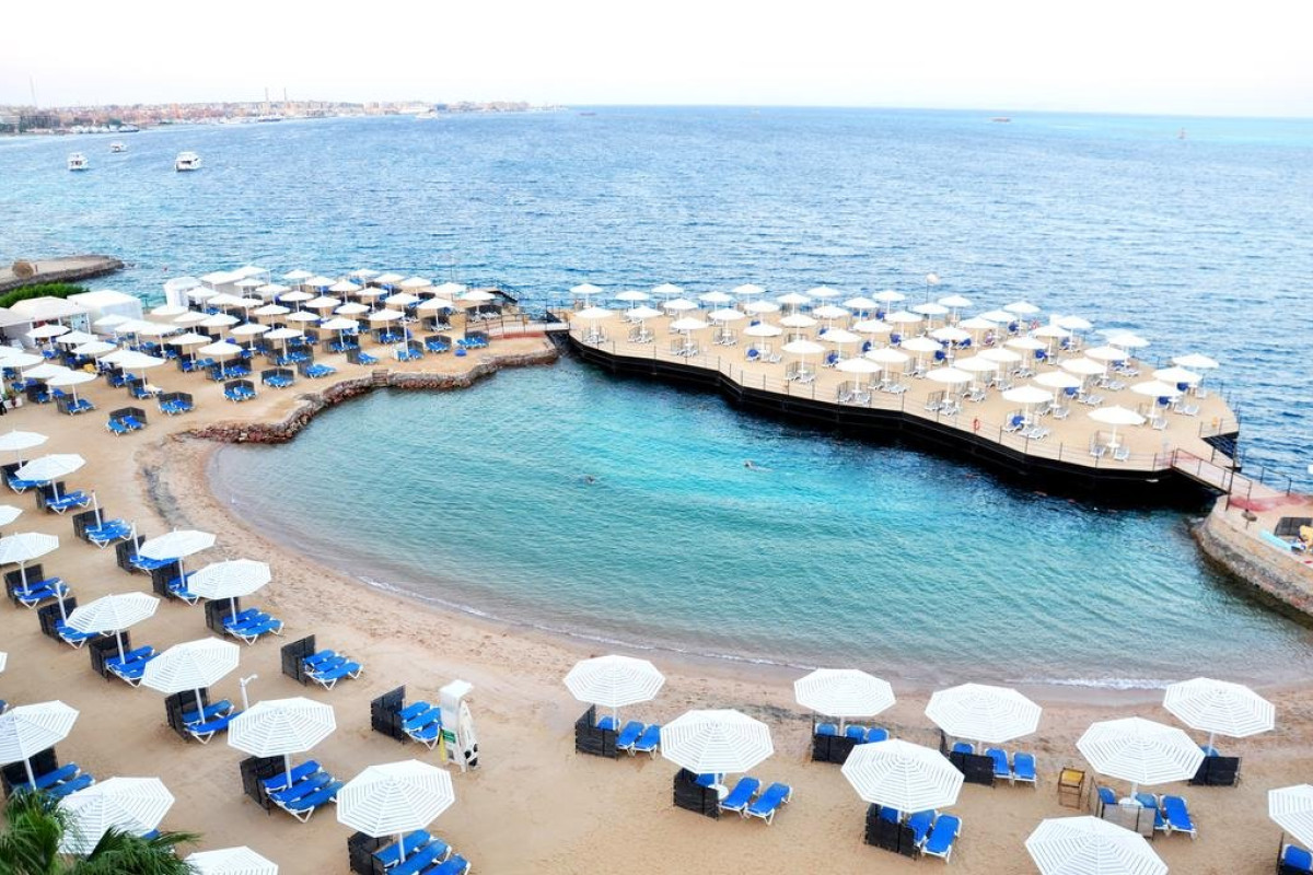 SUNRISE HOLIDAYS (ADULTS ONLY)