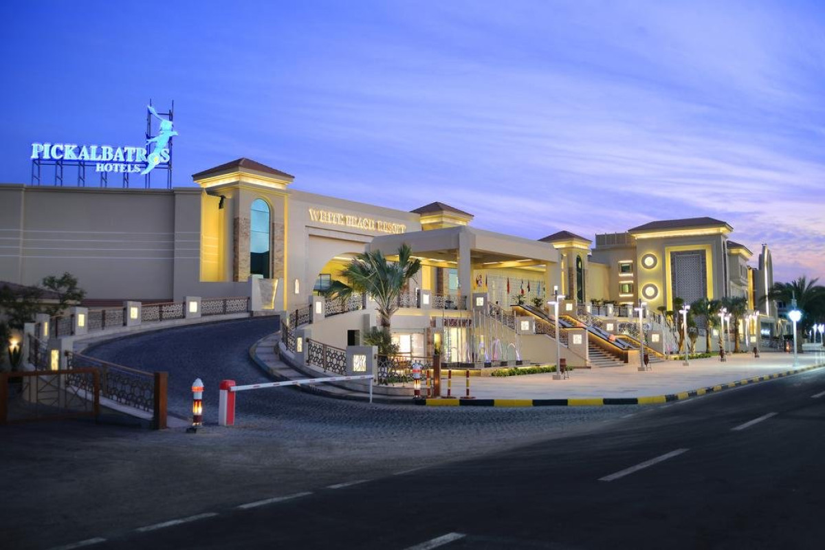 ALBATROS WHITE BEACH RESORT