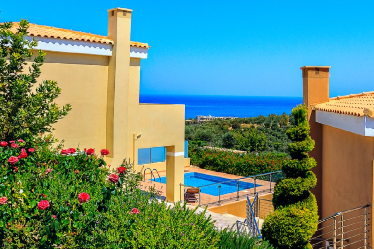 Carme Villas Resort (C)