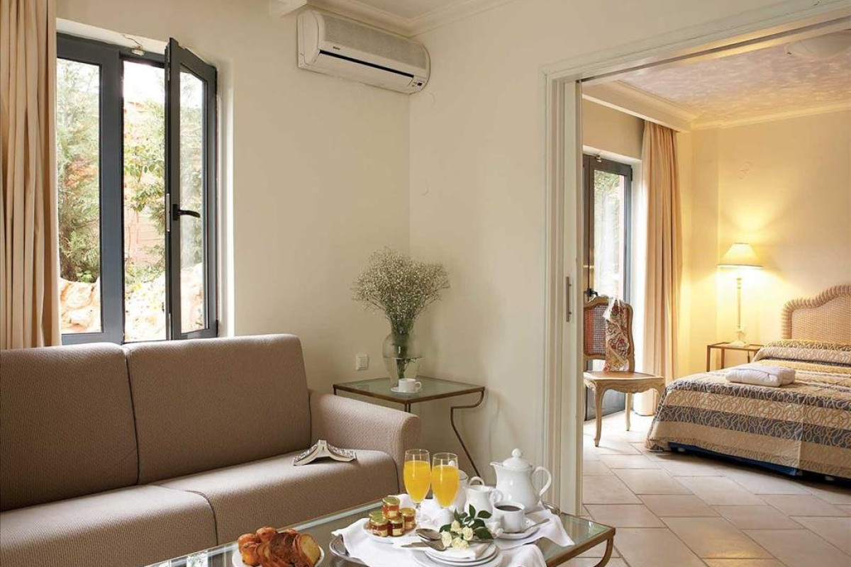 GRECOTEL PLAZA BEACH HOUSE (100%payment on EB, nonref) (K)