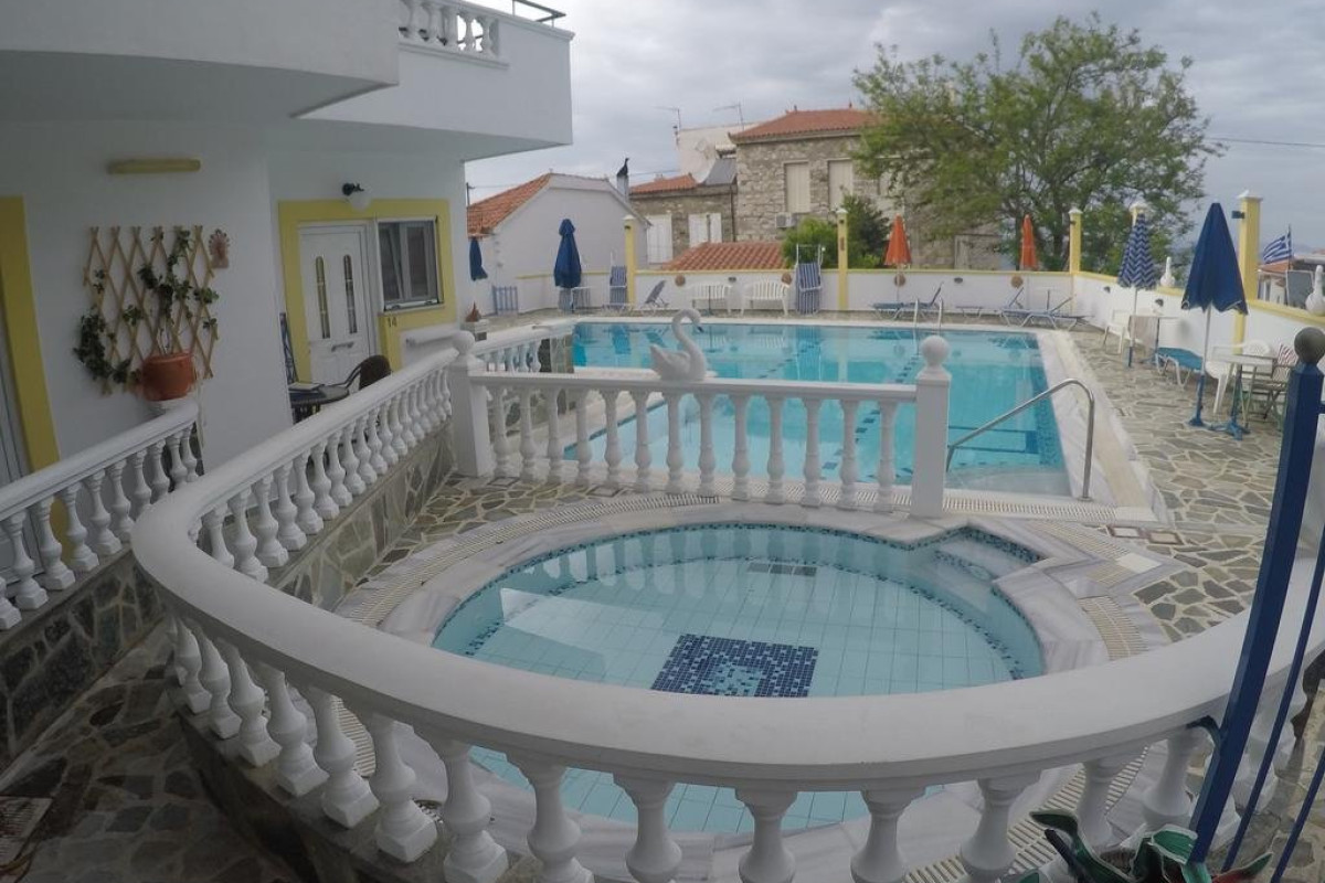 Zafiria Apartments