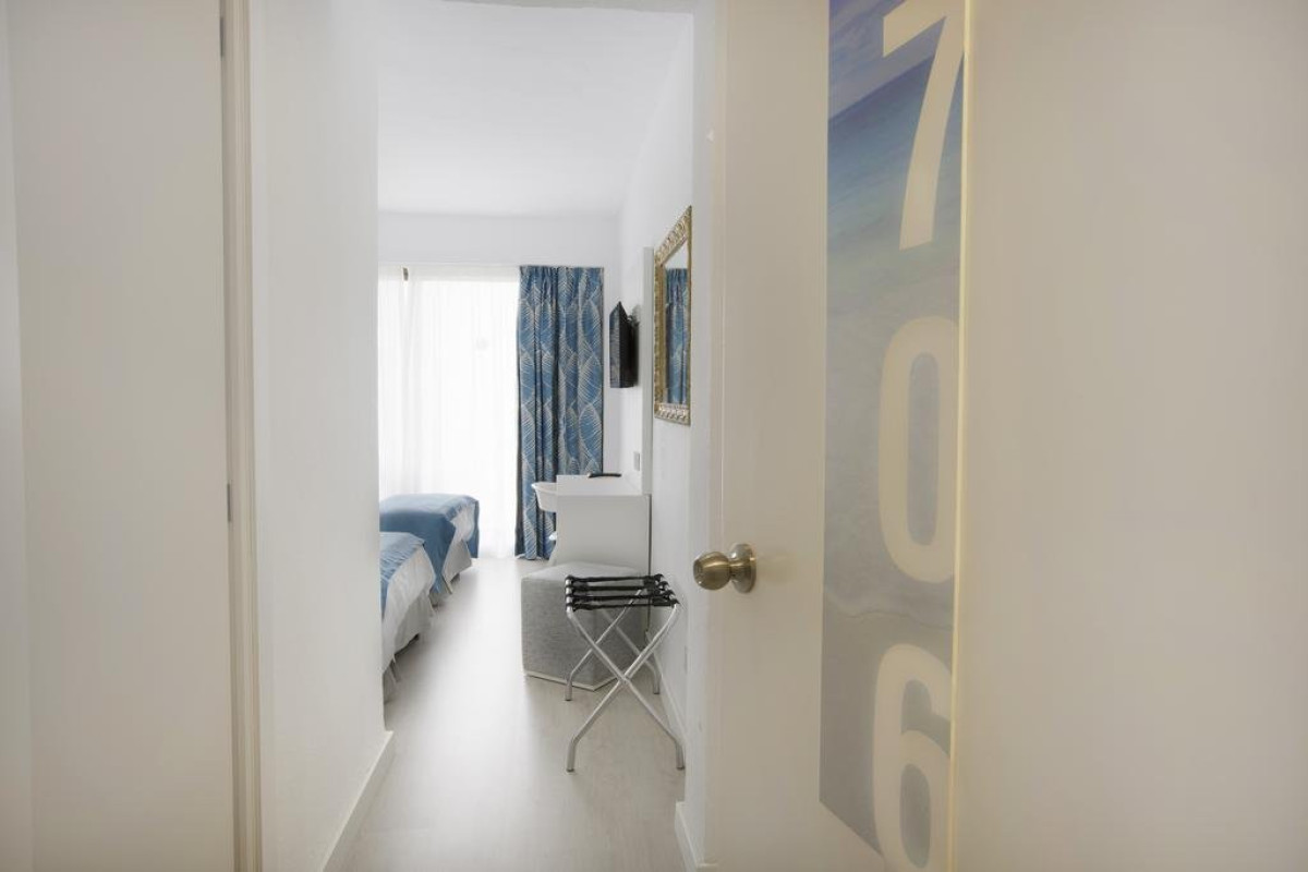 Blue Sea Arenal Tower (Adults Only)